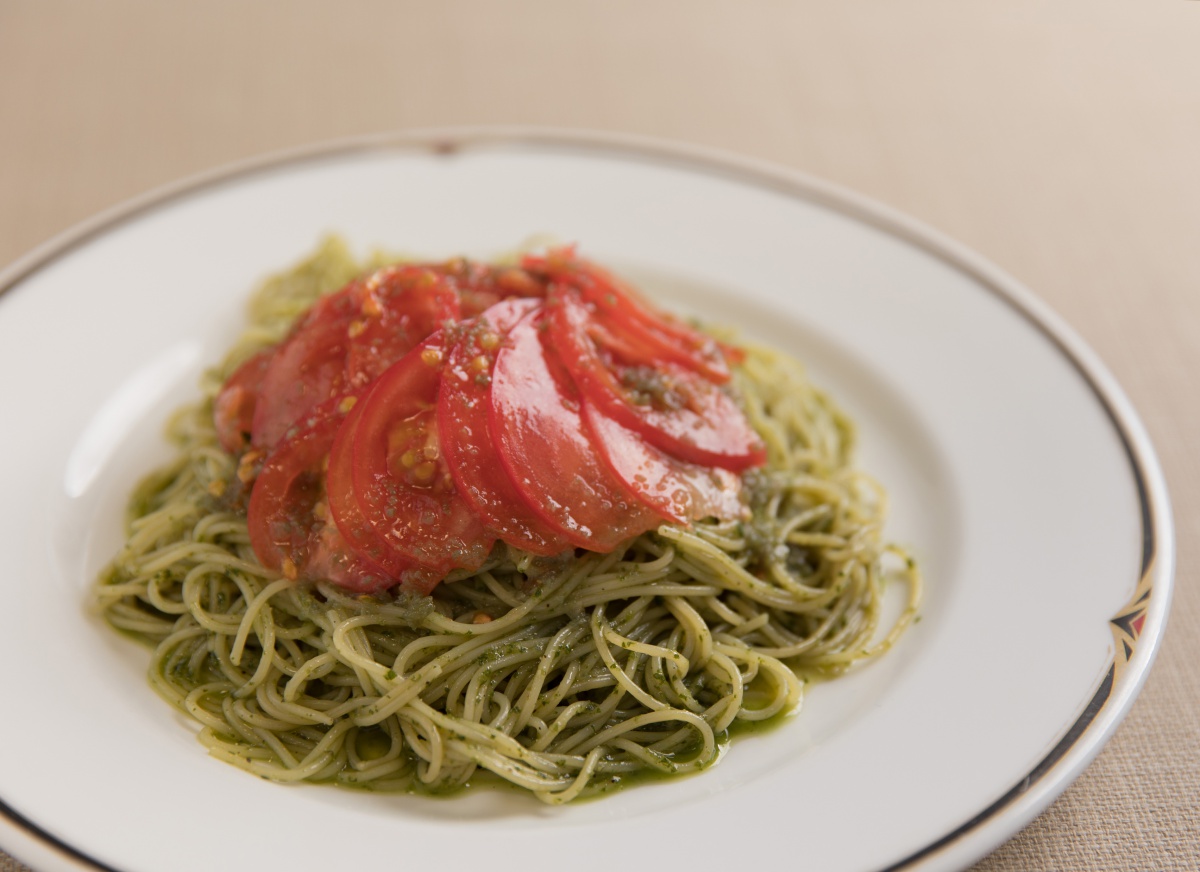 トマトとバジルのカッペリーニ 5人前 そらとぶじゅうたん 世界の味を旅するレストラン